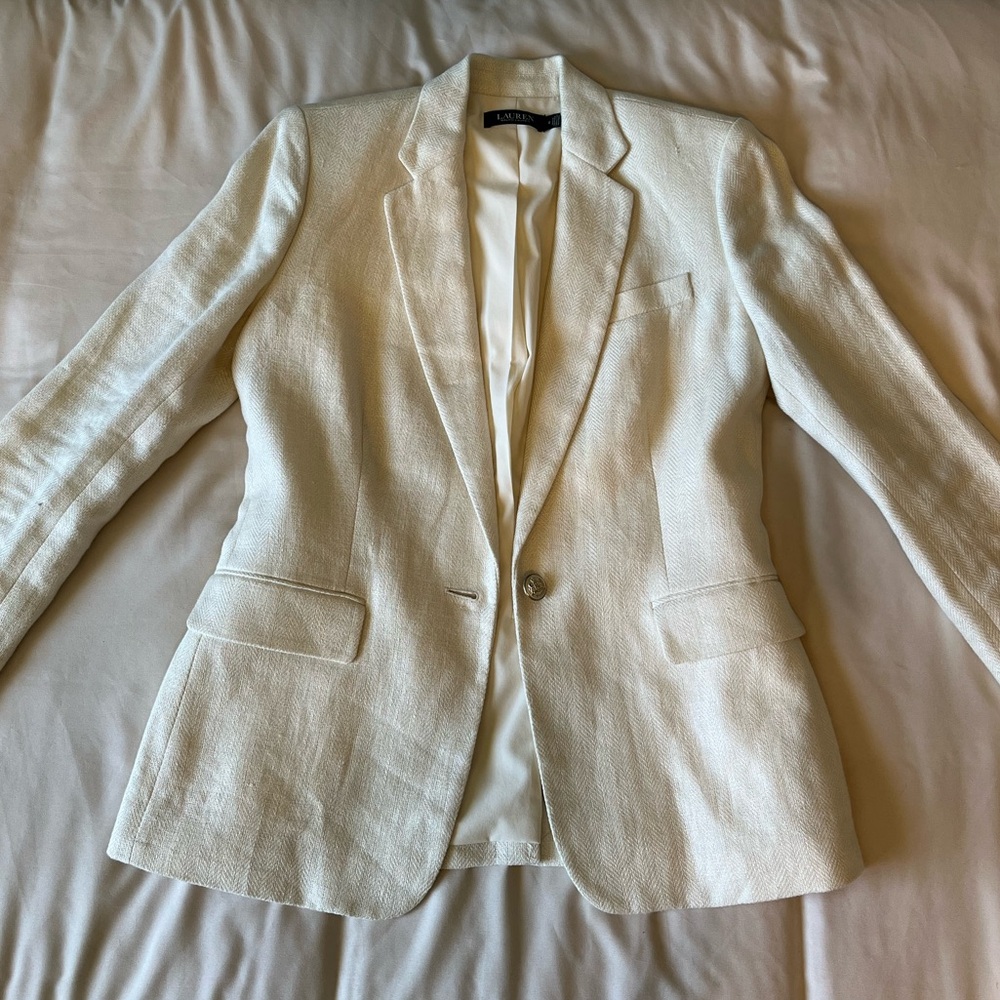 Ralph Lauren blazer, size 6. Cream color